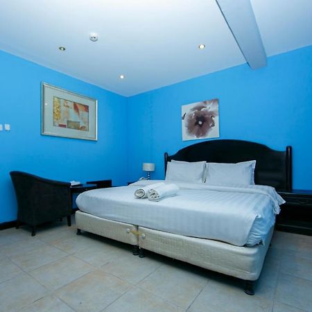 Bahrain Plaza Hotel Al Manamah Esterno foto