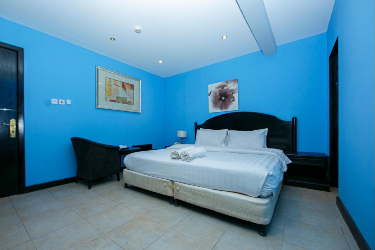 Bahrain Plaza Hotel Al Manamah Esterno foto
